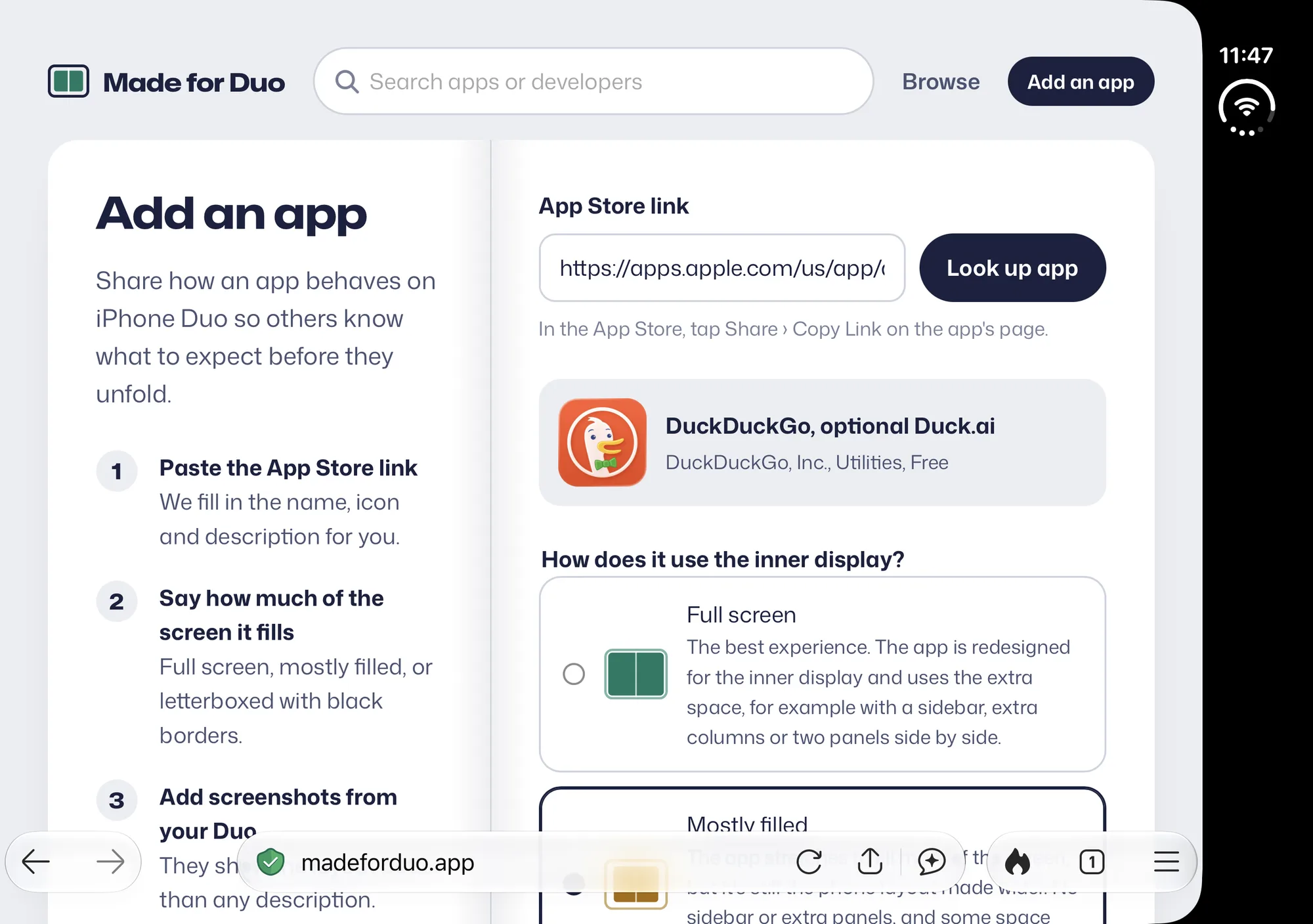 DuckDuckGo, optional Duck.ai on iPhone Duo, unfolded, landscape